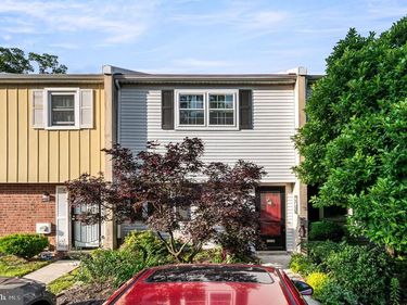 421 W SCHOOL HOUSE LANE, Unit 28, PHILADELPHIA, PA 19144