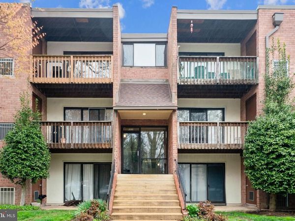 10724 W WEST DRIVE, Unit 204, FAIRFAX, VA 22030