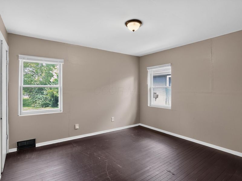 3239 Maize Road , Columbus, OH 43224 Photo 15