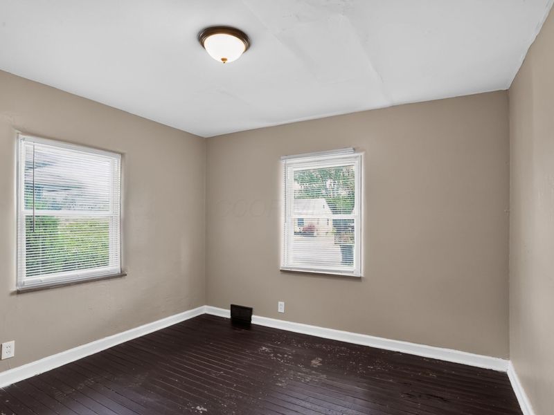 3239 Maize Road , Columbus, OH 43224 Photo 21