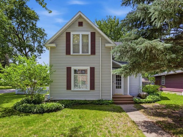 424 S Ramsey Avenue, Litchfield, MN 55355