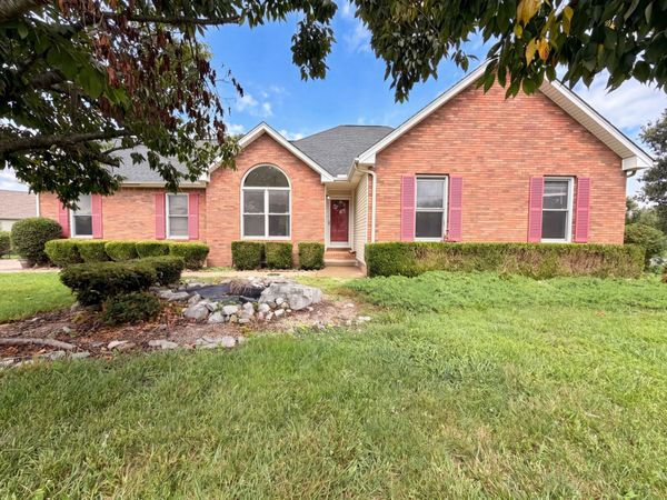 3609 Millington Dr , Clarksville, TN 37040