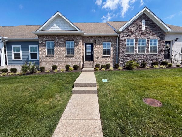 1520 Cedarbrooke Ln , Lebanon, TN 37090