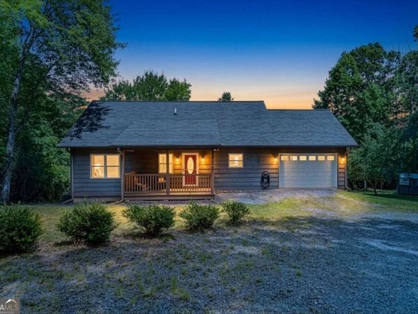 578 Dockery Creek Road, Young Harris, GA 30582