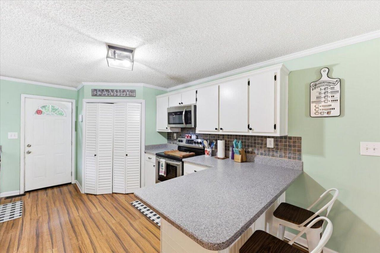 1116 Old Wiggins Road Photo 10