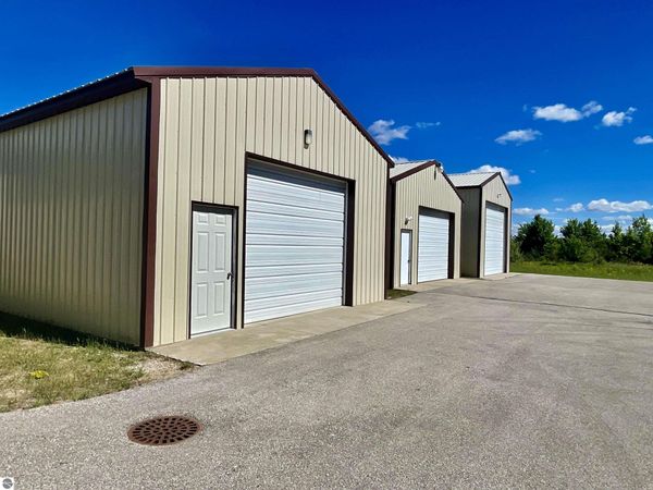 6173 Shanty Creek Road, Bellaire, MI 49615