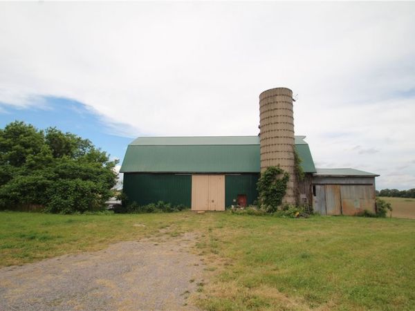 6477 Griswold Road , Stafford, NY 14143