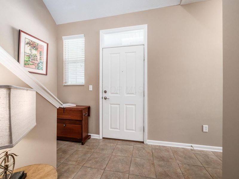 493 Westgreen Lane, Westerville, OH 43082 Photo 3