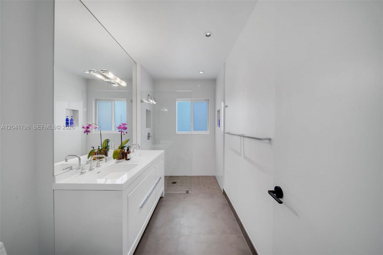 166 NE 93rd St, Miami Shores, FL 33138 Photo