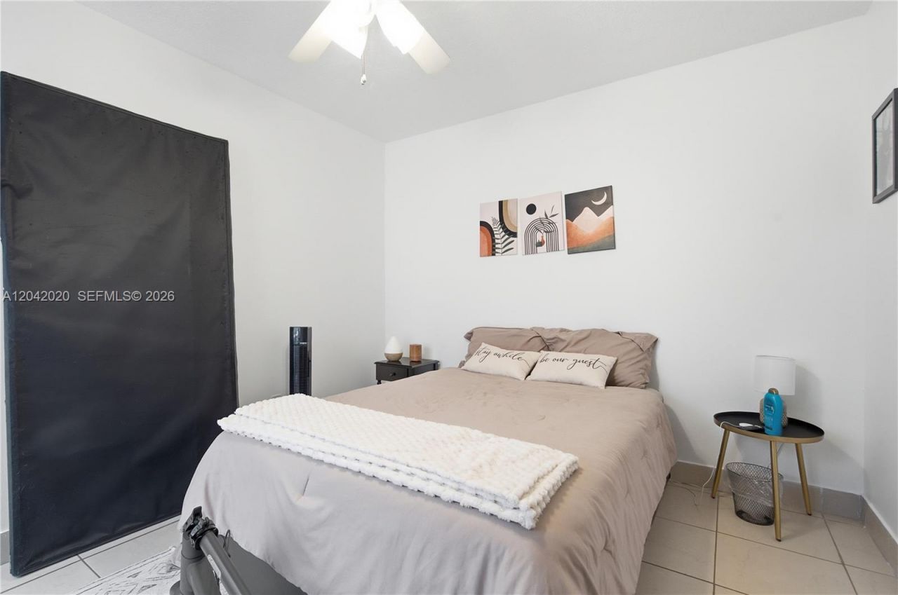 10327 NW 9th St Cir, Unit 1-7, Miami, FL 33172 Photo