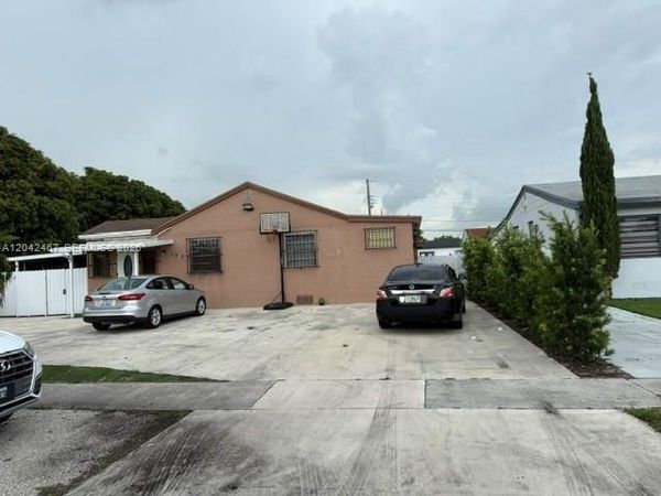 397 W 57th St , Unit 3, Hialeah, FL 33012