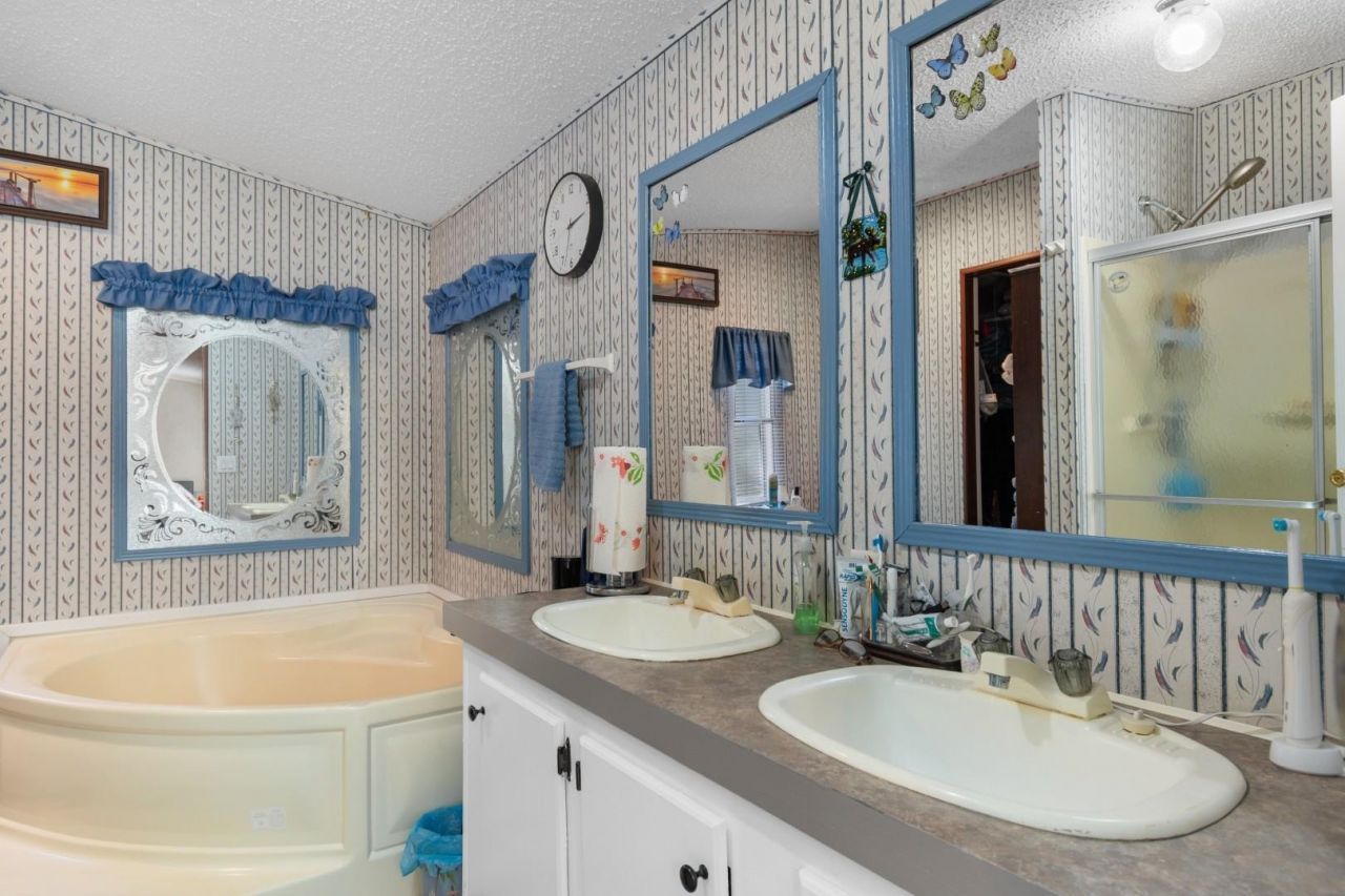 881 Rowe Pond Rd.  Photo 16