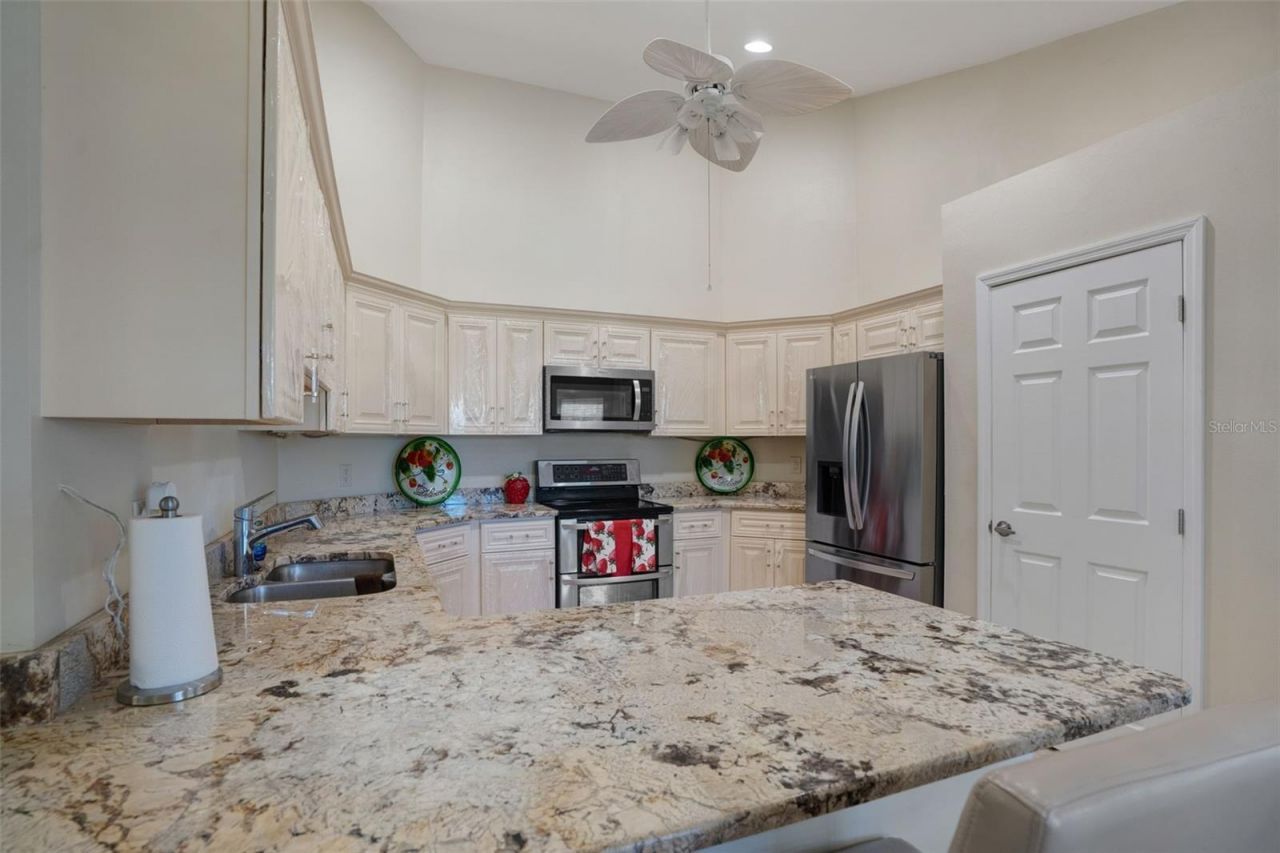 6253 Muriwood Court, Sarasota, FL 34234 Photo