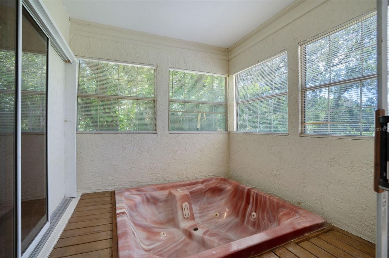 6253 Muriwood Court, Sarasota, FL 34234 Photo