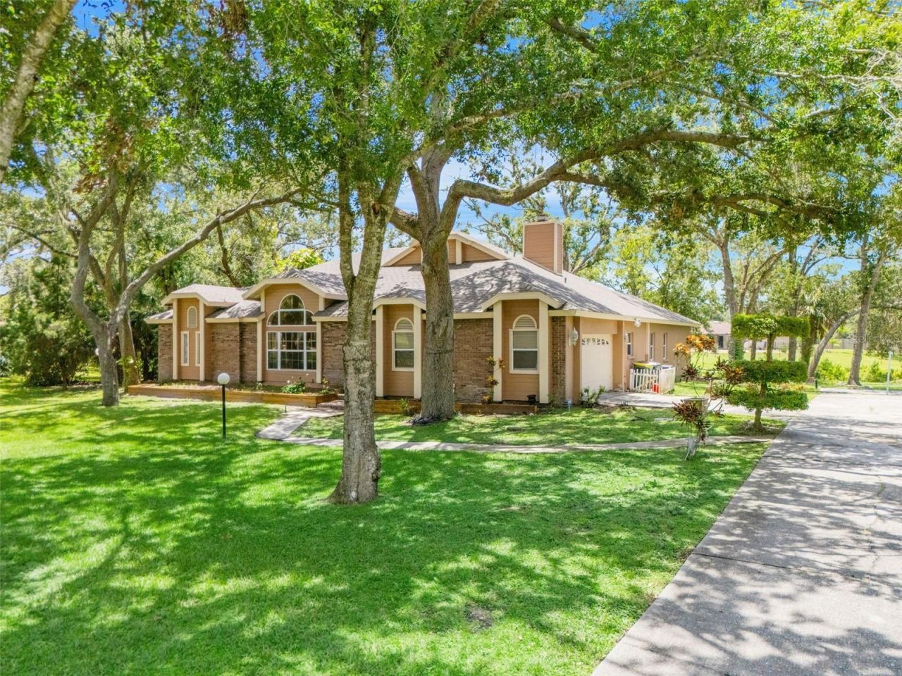 6253 Muriwood Court, Sarasota, FL 34234 Photo
