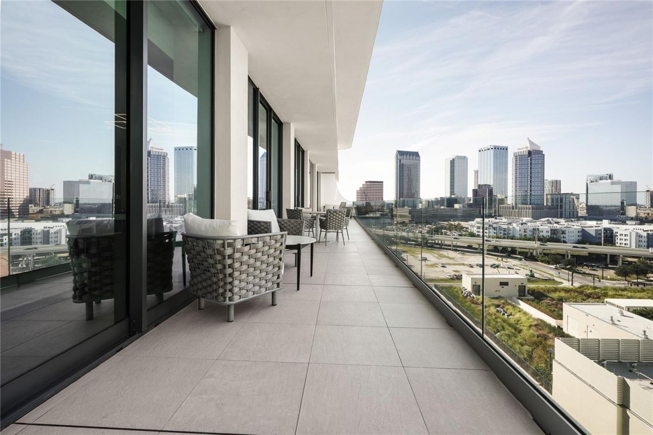 1000 Water Street, Unit 1002, Tampa, FL 33602 Photo