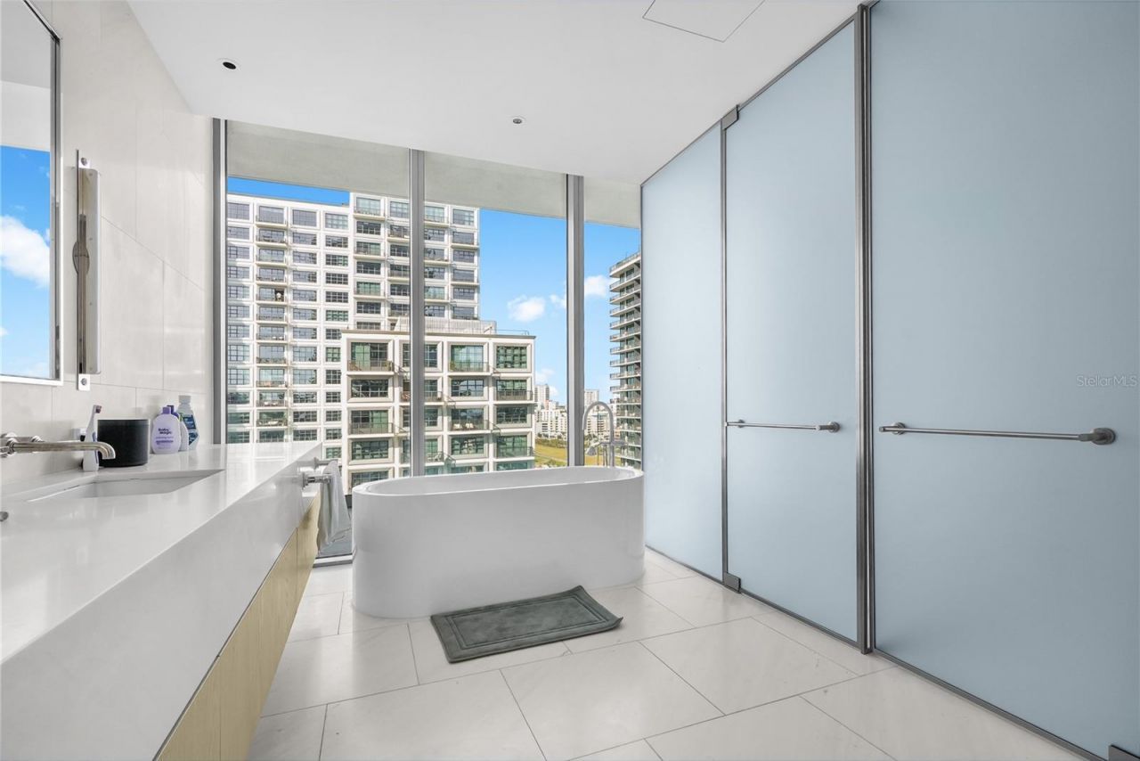 1000 Water Street, Unit 1002, Tampa, FL 33602 Photo
