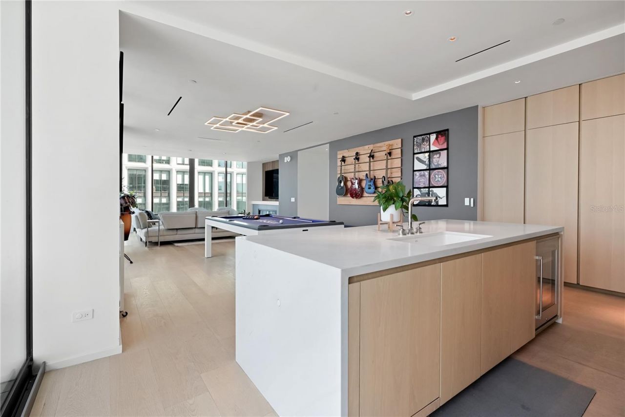 1000 Water Street, Unit 1002, Tampa, FL 33602 Photo