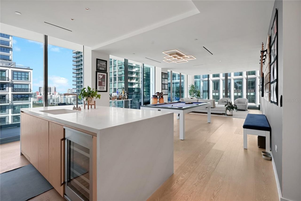 1000 Water Street, Unit 1002, Tampa, FL 33602 Photo