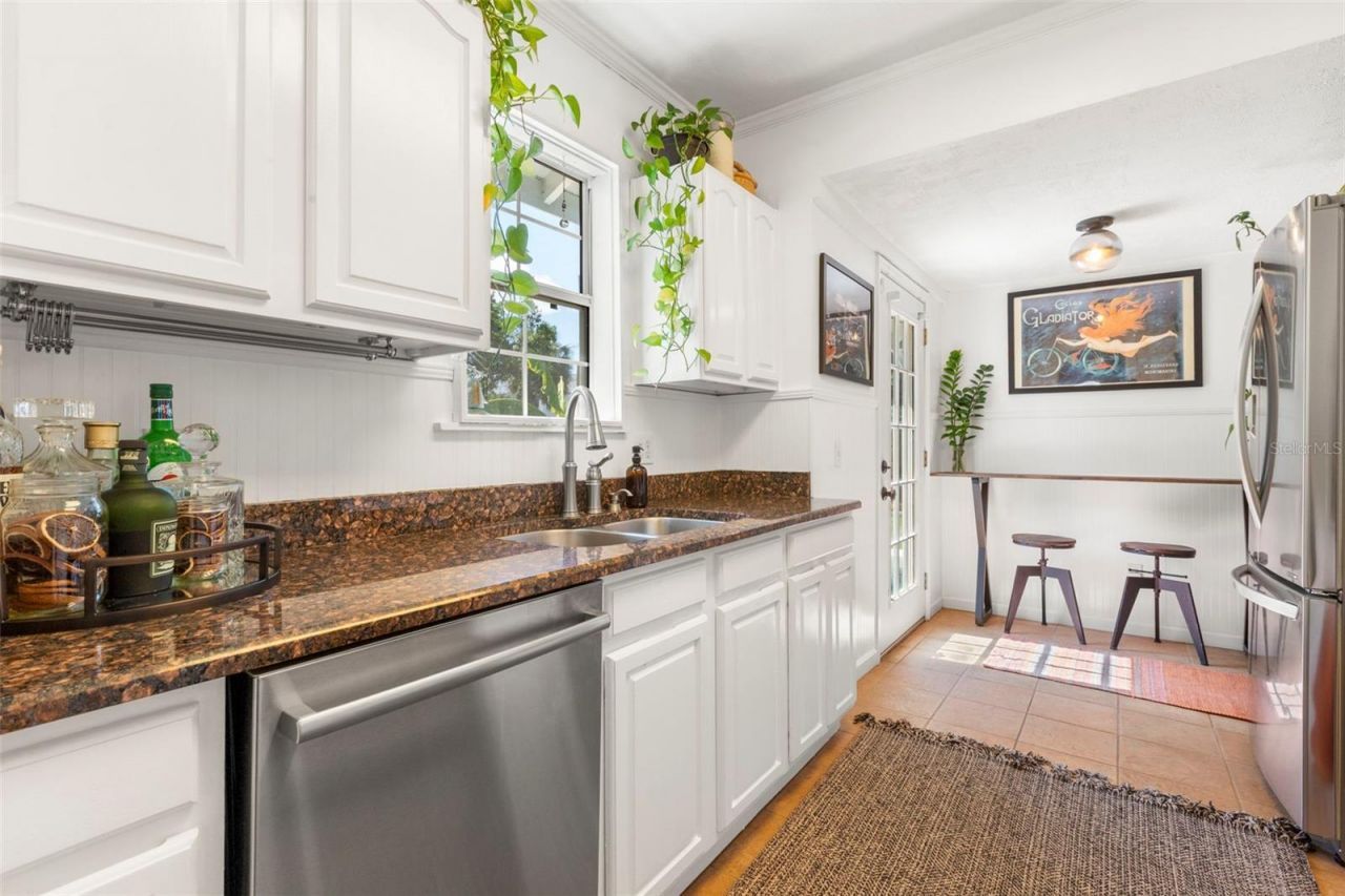 2700 2nd Avenue N, Saint Petersburg, FL 33713 Photo