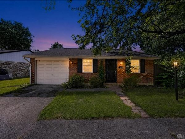 7589 Pomeranian Drive, Huber Heights, OH 45424