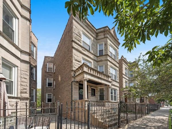 3106 W Fullerton Avenue , Unit 1, Chicago, IL 60647