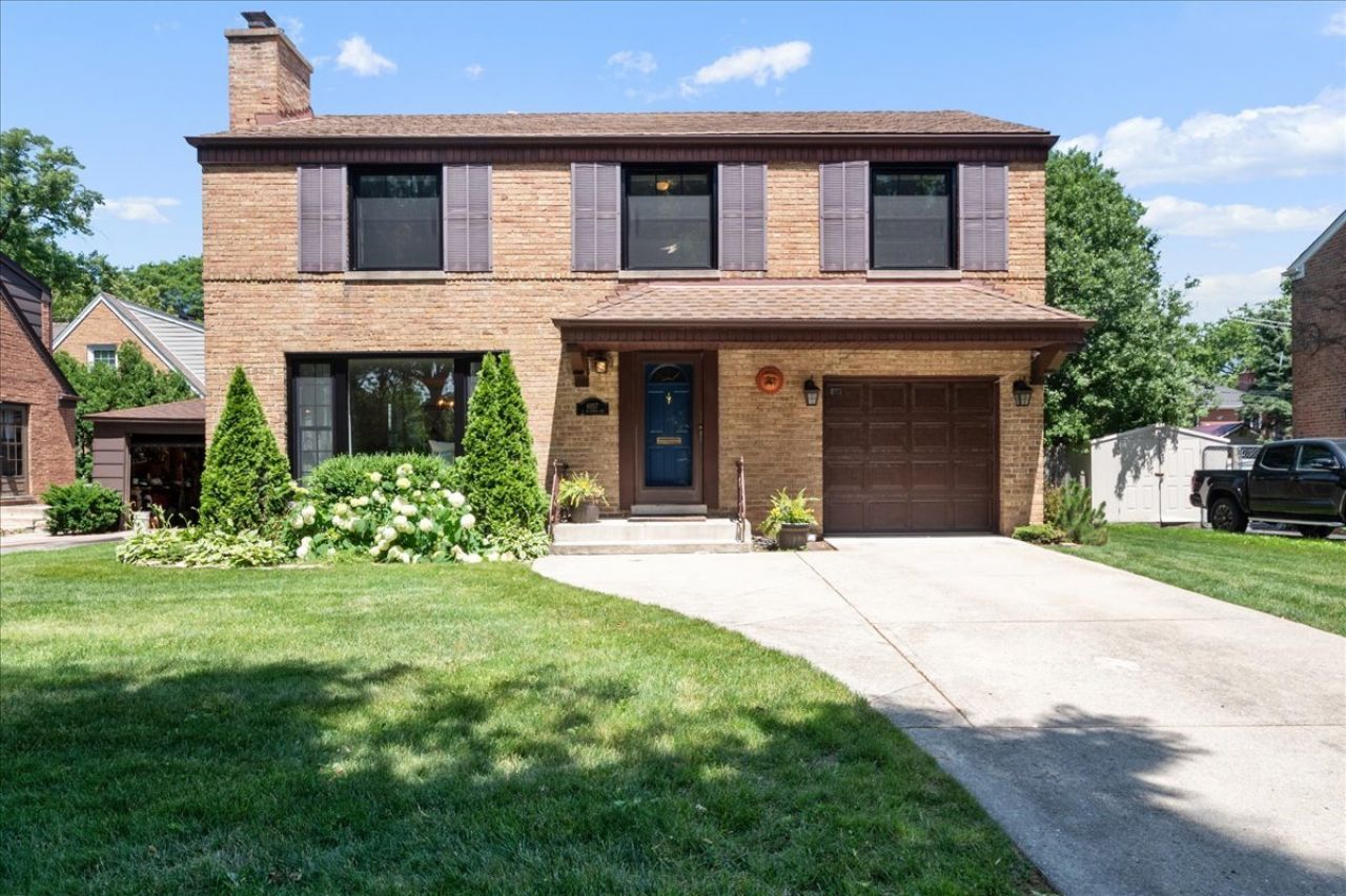 6957 N Caldwell Avenue, Chicago, IL 60646 Main Photo