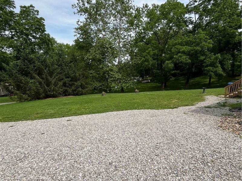9272 Voytko Lane, Byesville, OH 43723 Photo 10