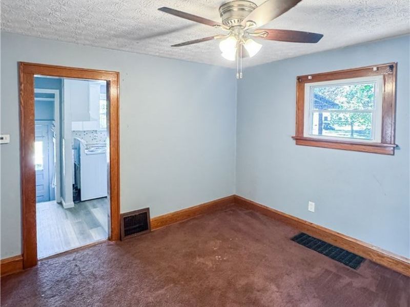 2041 13th Street SW, Akron, OH 44314 Photo 5