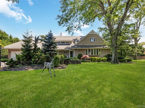 122 Woodmere Boulevard S, Woodsburgh, NY 11598