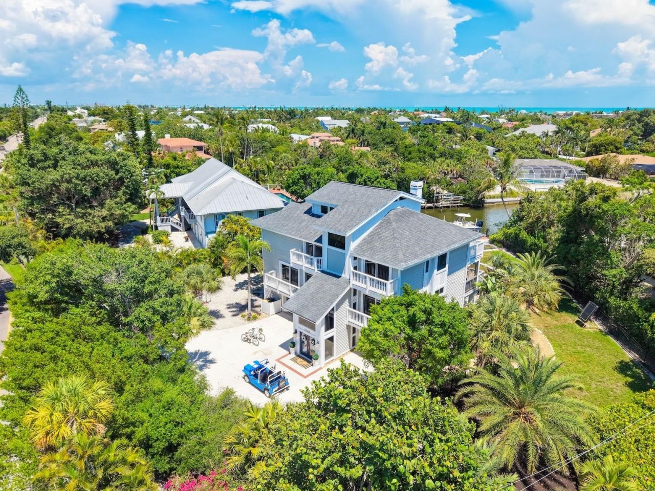 1048 Kings Crown Dr, Sanibel, FL 33957 Photo