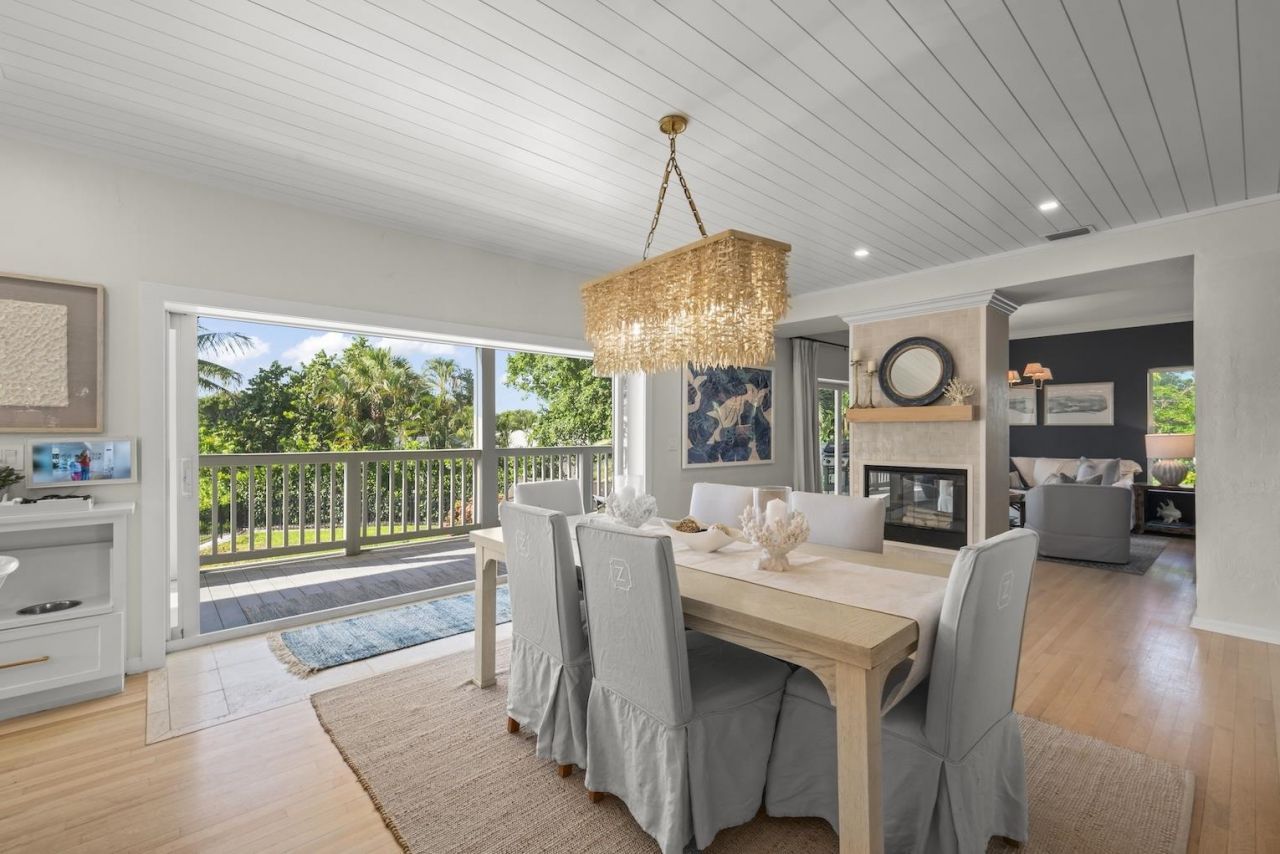 1048 Kings Crown Dr, Sanibel, FL 33957 Photo