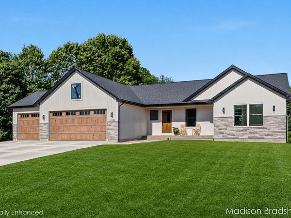 13792 84th Avenue, Coopersville, MI 49404