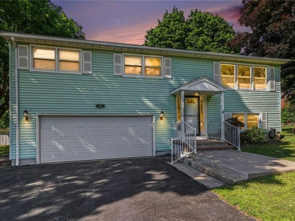134 Lake Road , Avon, NY 14414