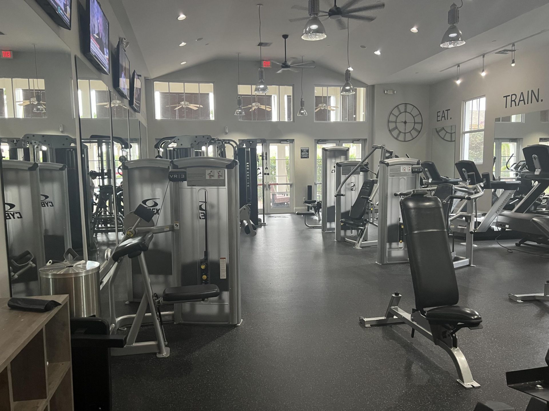 447 Corte Madera Lane, Unit 1, West Palm Beach, FL 33401 Photo