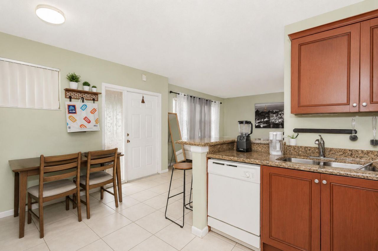 4263 NW 115th Avenue, Unit 4263, Coral Springs, FL 33065 Photo