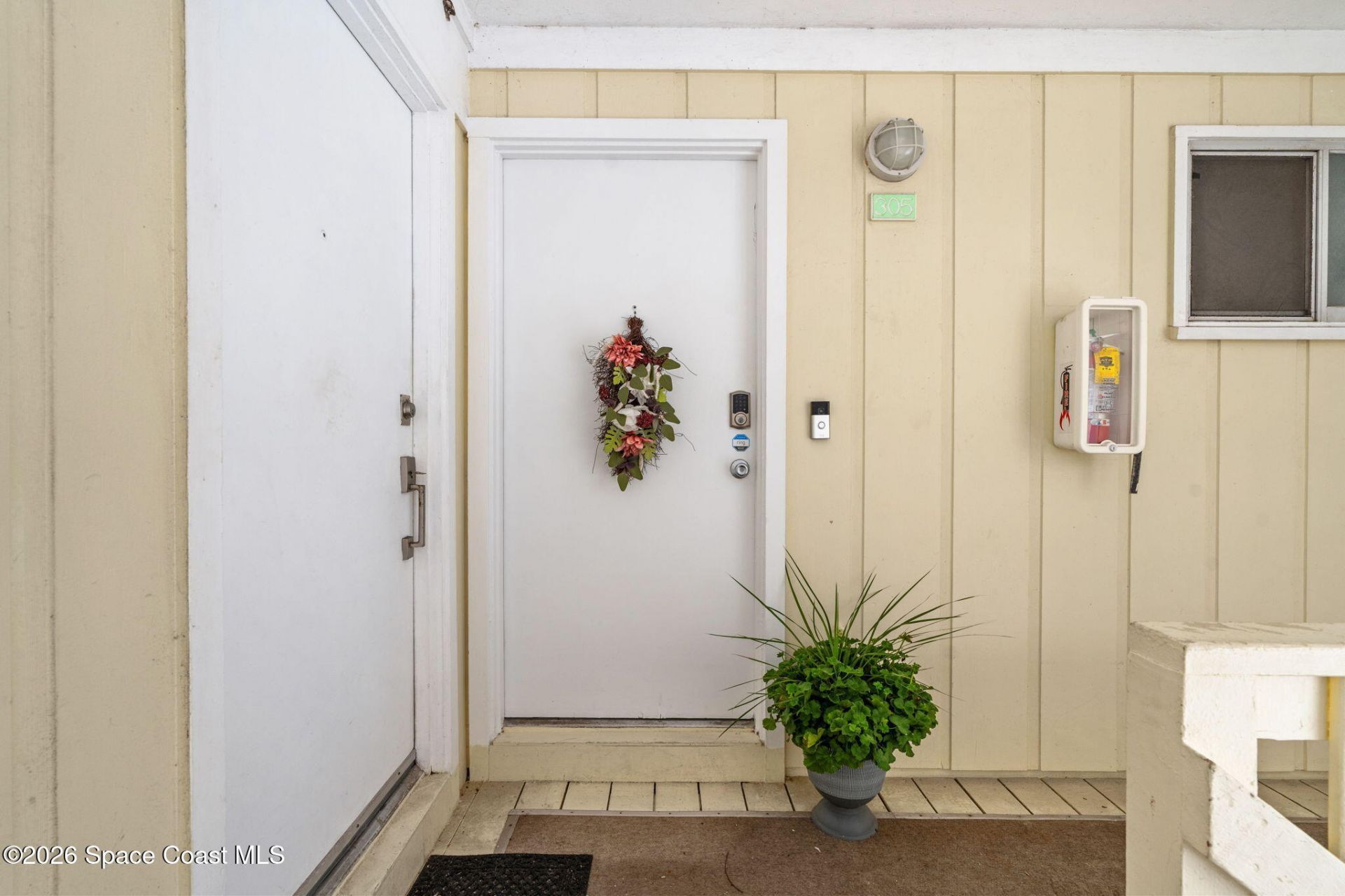 419 Ocean Avenue, Unit 305, Melbourne Beach, FL 32951 Photo