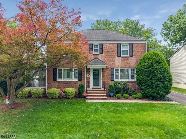 18 W 5Th St, New Providence, NJ 07974