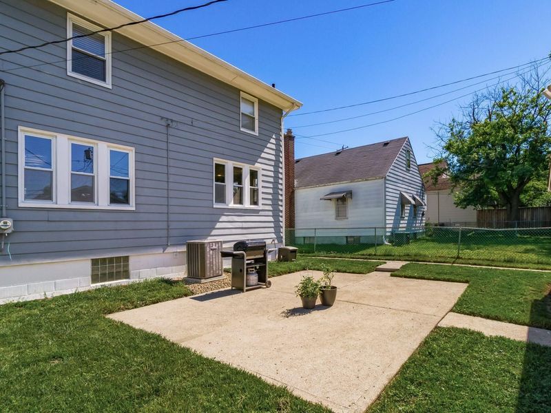 75 Morse Road, Columbus, OH 43214 Photo 32