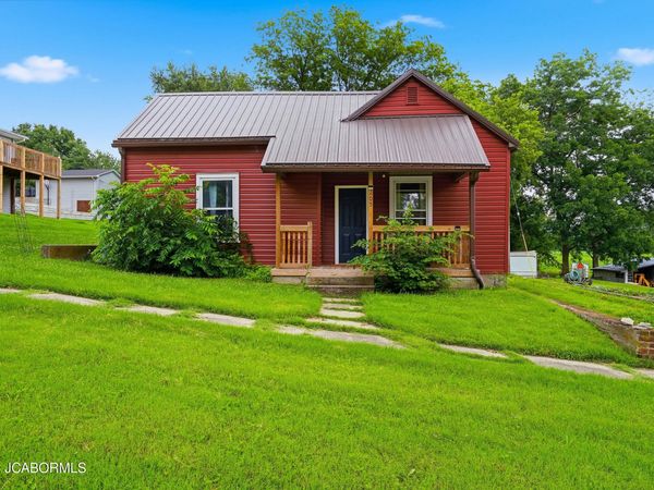 205 S HOWARD STREET, New Franklin, MO 65274