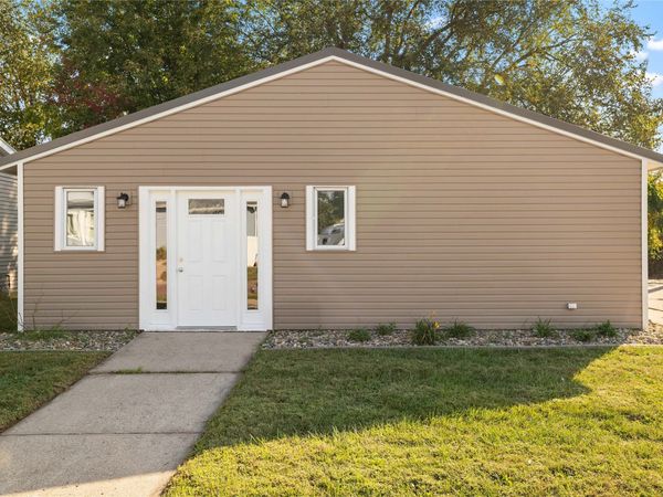 105 S 6th Street, Adel, IA 50003