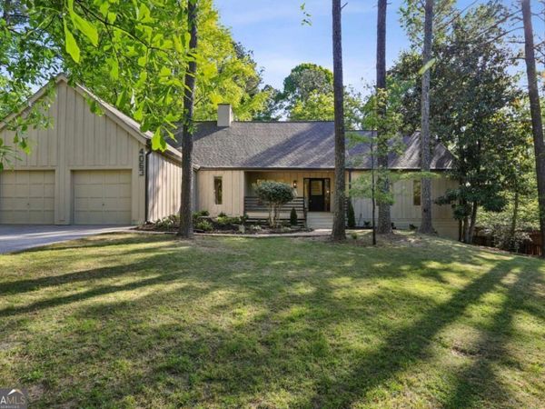 4063 Spalding Hollow, Peachtree Corners, GA 30092