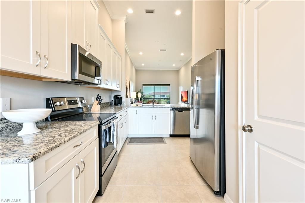 9386 Pocida Ct , Unit 204, Naples, FL 34119 Photo
