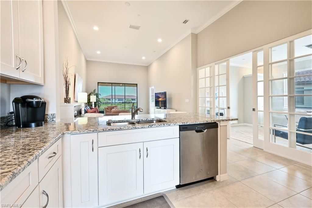 9386 Pocida Ct , Unit 204, Naples, FL 34119 Photo