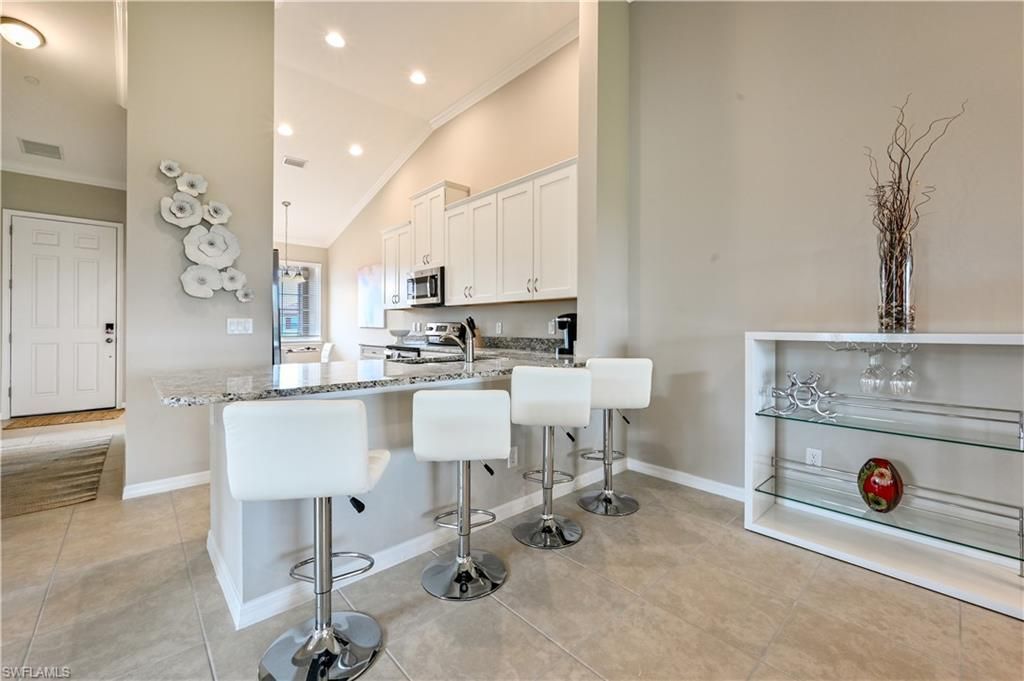 9386 Pocida Ct , Unit 204, Naples, FL 34119 Photo