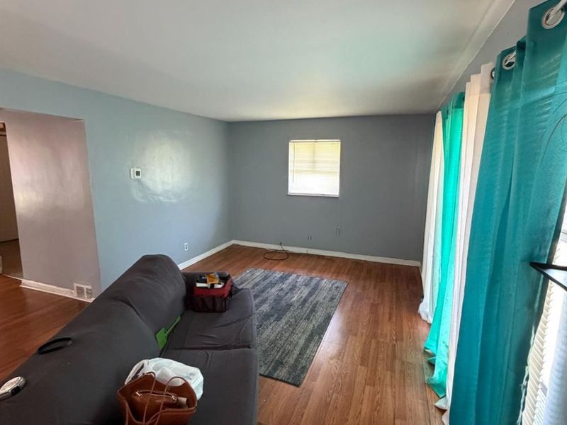 9564 Wayne Avenue, Lincoln Heights, OH 45215 Photo 4