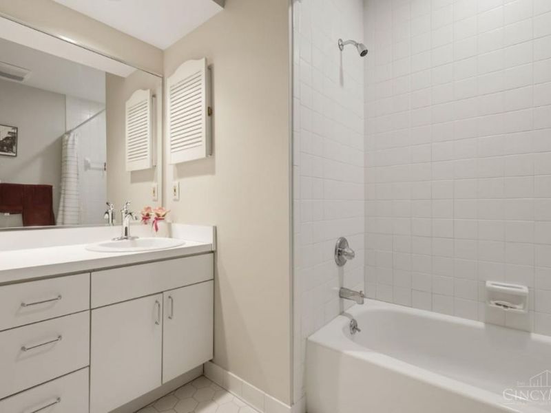 3576 Carpenters Creek Drive, Evendale, OH 45241 Photo 53