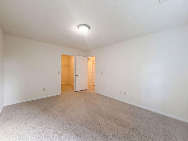 4625 Kenross Drive , Columbus, OH 43207 Photo 13