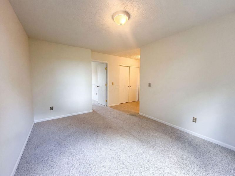 4625 Kenross Drive , Columbus, OH 43207 Photo 15