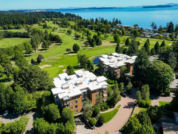 5329 Cordova Bay Rd , Unit #408, Saanich, BC V8Y 2L3